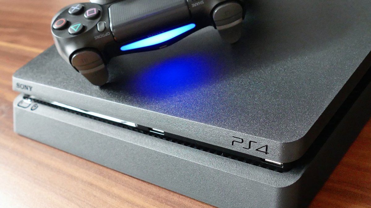 PlayStation 4 llega a los 100 millones – y bate un récord en el camino